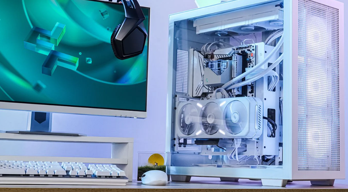 DEEPCOOL MORPHEUS WHITE i7 32GB 2TB 4060TI W11PRO